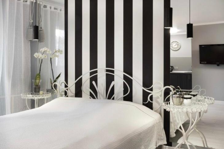 Charming Studio In Pechersk Киев Екстериор снимка